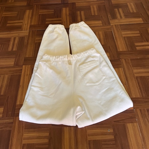 Advisory Board Crystals Lounge Pants - Picture 6 of 10